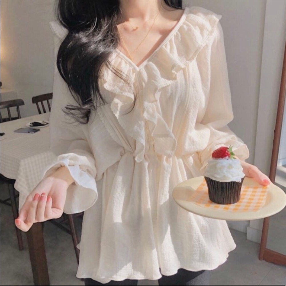 Ruffle blouse top long sleeve lightweight Summer spring top cream - Picture 2 of 3